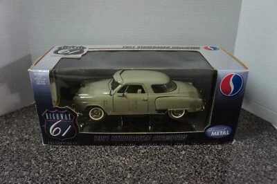 1/18 Highway 61 1951 Studebaker Champion with Visor #60004 in Grey - Image 1 of 4