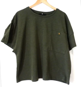 VERY Dark Green Khaki Textured Wide Short Sleeve Pocket Front Boxy TOP - UK 22 - Picture 1 of 11