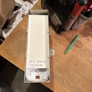 * Parts With Mount Ubiquiti Networks NanoStation LOCOM2 2.4 Ghz Airmax WAP - Picture 1 of 10
