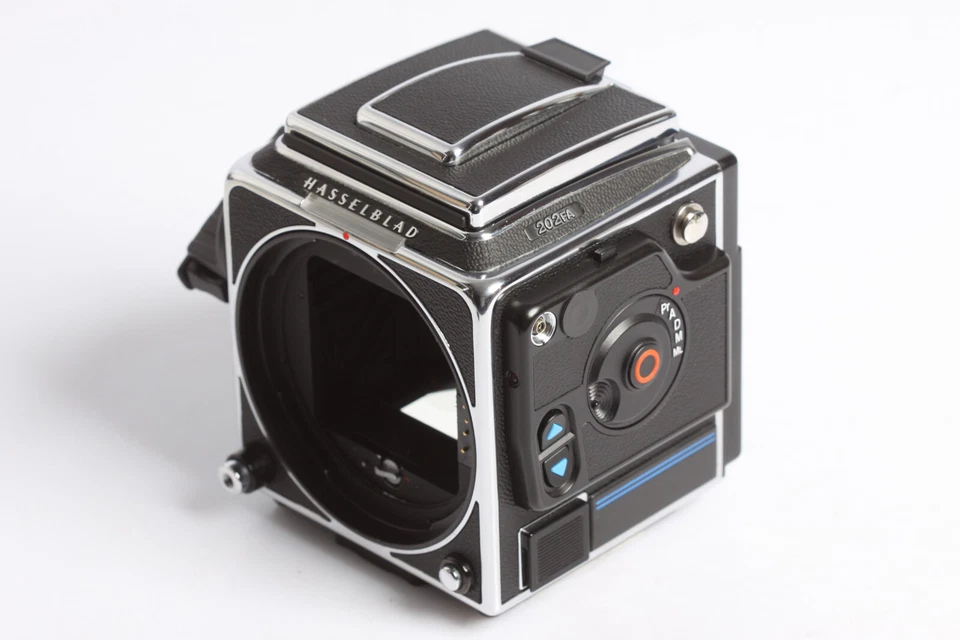 Hasselblad 202FA Gehäuse Body 202 FA mit Lichtschachtsucher Waist Level Finder - Bild 1 von 4