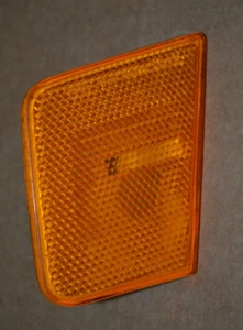 Jeep Liberty 2005-07 OEM lado del conductor luz marcadora delantera parachoques lámpara de estacionamiento izquierda - Imagen 1 de 3