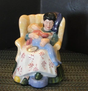 ROYAL DOULTON SWEET DREAMS #2380 - Picture 1 of 3