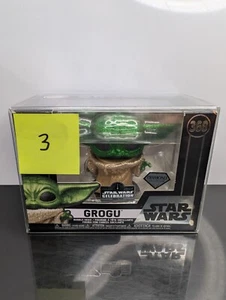Funko Pop! Star Wars Celebration 2022 Exclusive Grogu Diamond #368 5.000 Teile - Bild 1 von 9