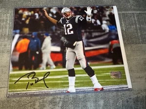 Tom Brady Signed 8x10 photo Tampa Bay Buccaneers COAs NFL New England Patriots - Picture 1 of 5