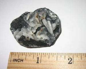 1.6" SAW CUT NATURAL SPARKLING CHALCEDONY COVERED STILBITE CRYSTAL CLUSTER 30.7g - Picture 1 of 4
