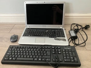 Samsung R530 Laptop + Keyboard + Wireless Mouse + Charger *Works But Has Faults* - Picture 1 of 19