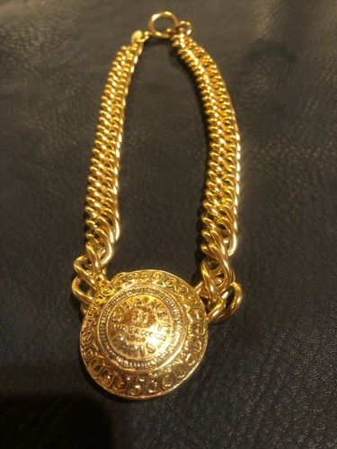 CHANEL Collana Catena AUTENTICA Coco Vintage Raro Oro Choker CC Medaglia MONETA F S C35