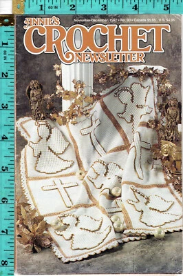 Annie's Crochet Newsletter November/December 1997 No. 90 46 pages  11 Projects - Image 1 of 3