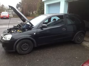 Corsa C 1,0 2006 , AHK, Motorschaden. Neue Waserpumpe dazu Geschenk - Bild 1 von 12