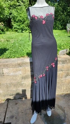 Винтажное черное шелковое платье с цветочным бисером Xscape от Joanna Chen размер 6 - Изображение 1 из 4