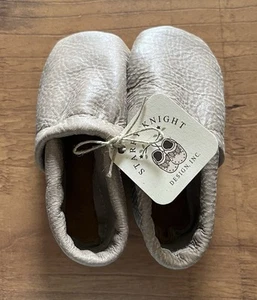 NEW Starry Knight Design Leather Moccasins Size 6 18m Toddler Shoes Handmade USA - Picture 1 of 4