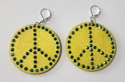 Pendientes de signo de paz de cristal arco iris hippy hechos por artista 925 con cierre de palanca de ley Foto 1 de 3