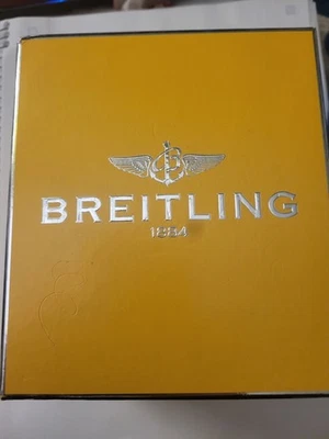 Breitling Aerospace Titanium F75362 40 mm con detalles dorados caja y papeles Foto 1 de 4