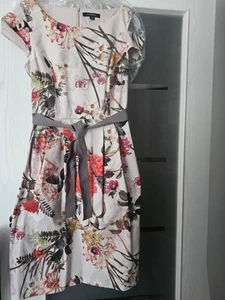 Super schönes Kleid Sommerkleid Gr. 38 - Bild 1 von 7
