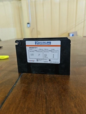 Mersen Terminal Block MPDB67571 - Image 1 of 4