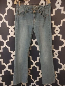 SO Bootcut Jeans Women's 13 Blue Faded Cotton Blend Mid Rise - Picture 1 of 3