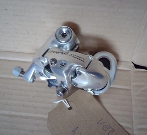 NOS CAMPAGNOLO VELOCE 9 SPEED REAR DERAILLEUR, SHORT CAGE, LATE 90's-EARLY 00's - Picture 1 of 9