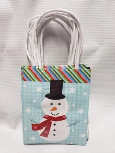 Geschenk Boutique Weihnachten 6 Geschenktüten mit Griffen 3 verschiedene Stile NEU - Bild 1 von 3