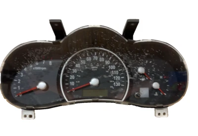 Velocímetro KIA SEDONA 2007 - OEM: 940014D320 - ver fotos para información/kilometraje: 161 k Foto 1 de 4