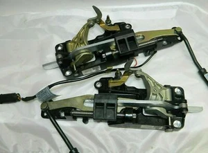 🚘BMW 325Ci 330Ci E46 M3 CONVERTIBLE LATCH PAIR REBUILT WITH $100 CORE-NET $450 - Picture 1 of 12