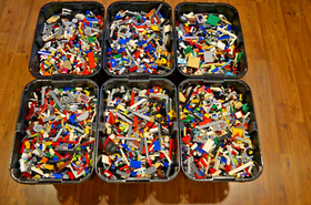 Lego By The Pound : Bulk Lego 5 Pounds : Clean & Washed.  Free Minifigure.