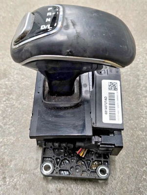 11 12 13 14 CHRYSLER 300 DODGE CHARGER FLOOR SHIFTER SELECTOR OEM 68140727AD Foto 1 de 4