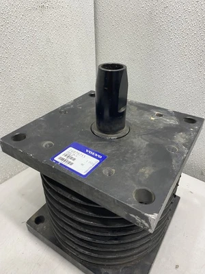 Volvo Silentblock Cushion Spring 16879755 - Изображение 1 из 4