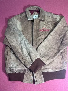 De colección Walt Disney Pocahontas Crew Chaqueta Mac Murray de California Cuero Grande - Imagen 1 de 11