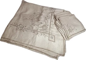 vtg embroidered linen tablecloth W/ 8 Napkins 69x86” - Picture 1 of 7