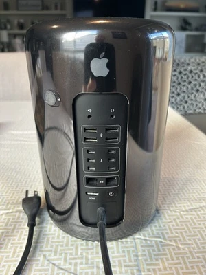 ✅ Apple MAC Pro A1481 POWER TESTED ONLY, FOR PARTS - Image 1 of 4