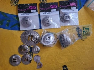 Large lot of silvertone vintage concho conchos for crafts jewelry making Western - Picture 1 of 2