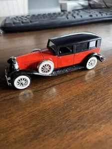 SOLIDO - #4156 - DUESENBERG J - RED AND BLACK - MADE FRANCE - DIECAST - Picture 1 of 7