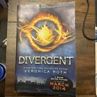Divergent Ser.: Divergent by Veronica Roth (2012, Trade Paperback)