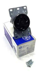 General Electric GE4132-3 Flush Dryer Receptacle 30 A 3 Pole (9 Available) - Picture 1 of 3