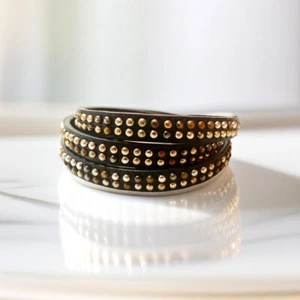 Leder Armband Hochwertig Schwarz Bronze Silber Nieten Unisex Magnet Verschluss - Bild 1 von 5