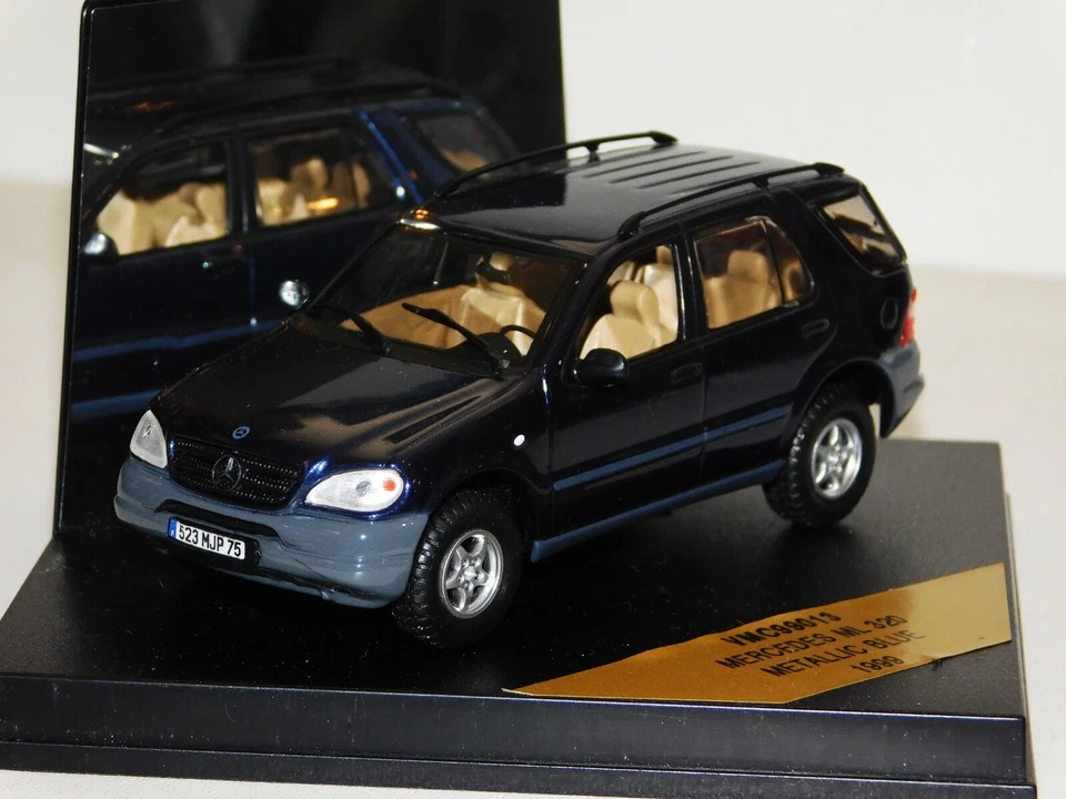 MERCEDES BENZ ML 320 MET. BLUE 1999 VITESSE VMC99013 1:43 - Immagine 1 di 1