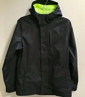 Chaqueta Under Armor Youth XL Negra con Capucha Bolsillos Cremallera Gancho y Lazos Forrada Malla Foto 1 de 4