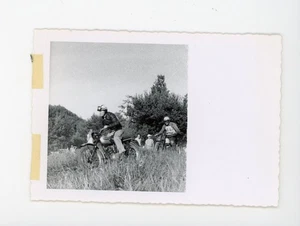 Schnappschuss Fundfoto 1957 Gypsy Tour Motorrad Sport Rennveranstaltung Oldtimer - Bild 1 von 3