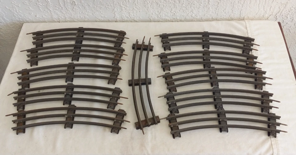 Vintage MARX 027 Gauge Track Lot of 11 pieces Curved - Image 1 of 1