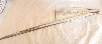 1956 Ford Customline RIGHT SIDE MOLDING - Image 1 of 4