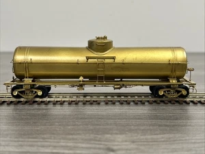 Pecos River Brass HO Scale #2421 Class 0-50-6 Tank Car Union Pacific Pre-Owned - Picture 1 of 16