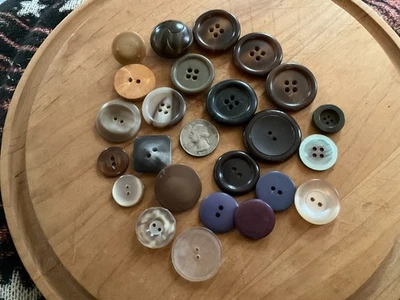 Sewing Buttons Some Sets Large Lot Plastic, Wood, Shell, Horn many vintage - Image 1 of 4