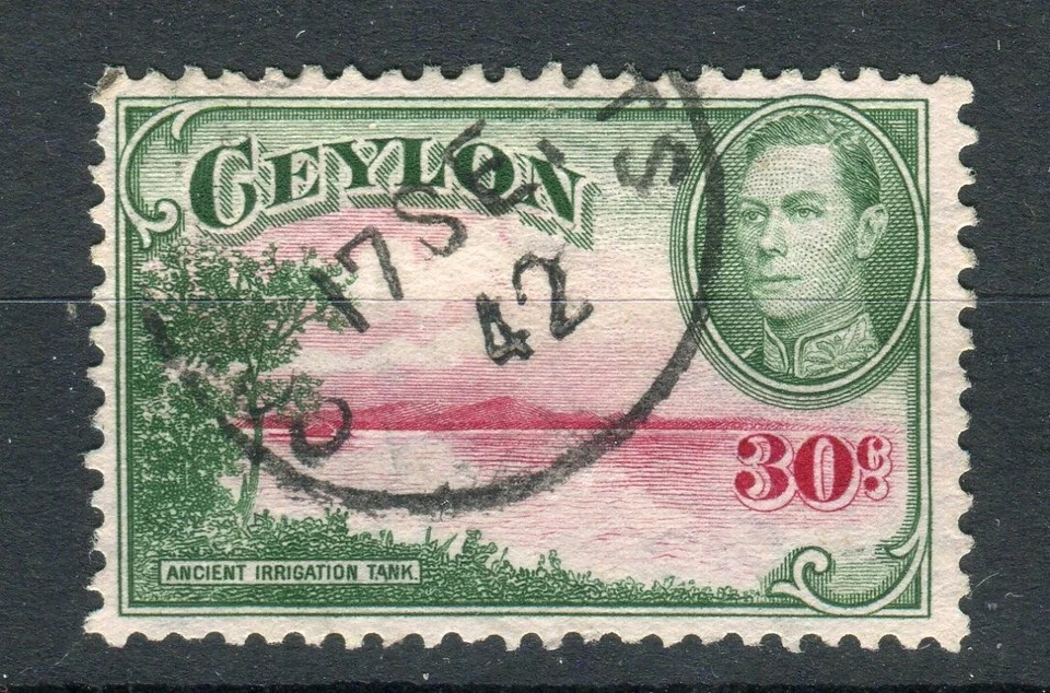 Ceilán KGVI 1938-49 30c carmín y verde SG393 fino usado Foto 1 de 1