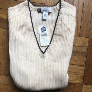 Cardigan Sweater GAP NEW Womens size XL Merino Wool Classic v-neck Cream VT - Picture 1 of 7