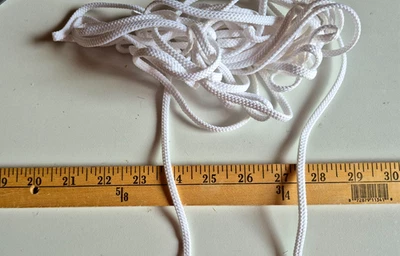 CORDÓN BLANCO MEZCLA ALGODÓN RIBETE 1/4 PULGADAS ANCHO 7 YARDAS Foto 1 de 2