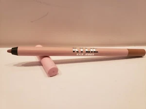 Kylie Jenner ~ Lip Liner Pencil ~ #808 Kylie ~ 0.039 oz ~ NWOB - Picture 1 of 1