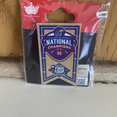 Kansas Jayhawks🔥 NCAA🔥 Final Four Banner Pin🏀🏀 Cover