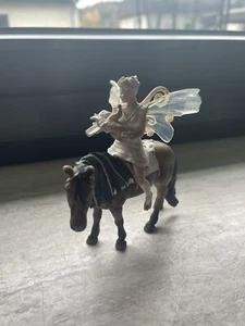 Schleich Bayala Fantasy Figur/Spielfigur. Mutter mit Kind und Pferd - Bild 1 von 3