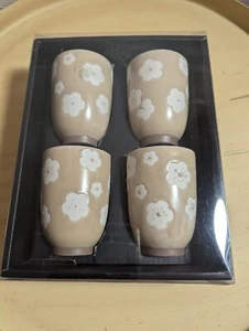 InFuse Set Of 4 Teacups Blossom Design Stoneware Microwaveable Dishwasher Safe - Picture 1 of 2