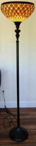 Beautiful All Metal Floor Lamp - Gorgeous Stained Glass Shade - VGC -WORKS WELL - Picture 1 of 7